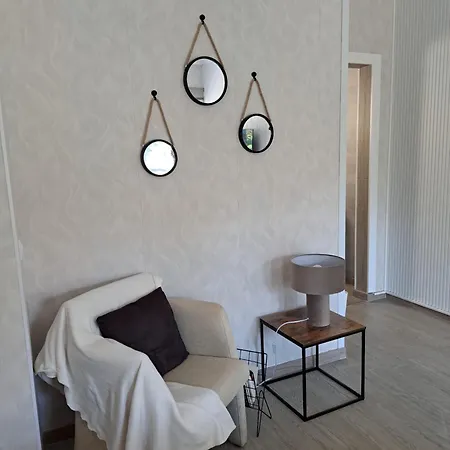 Smile Apartment